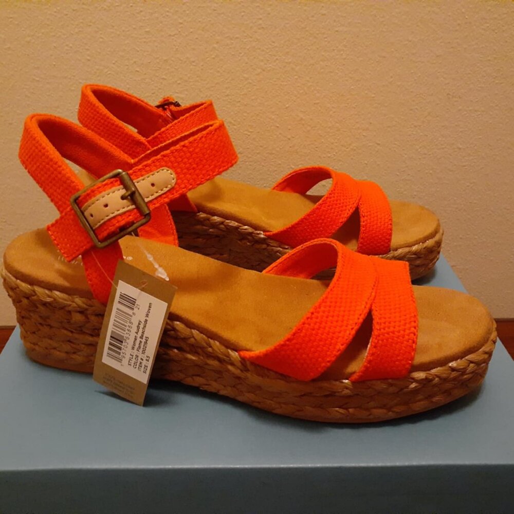 TOMS Audrey-Flame Beachside Woven Wedge Sandal - Picture 11 of 12